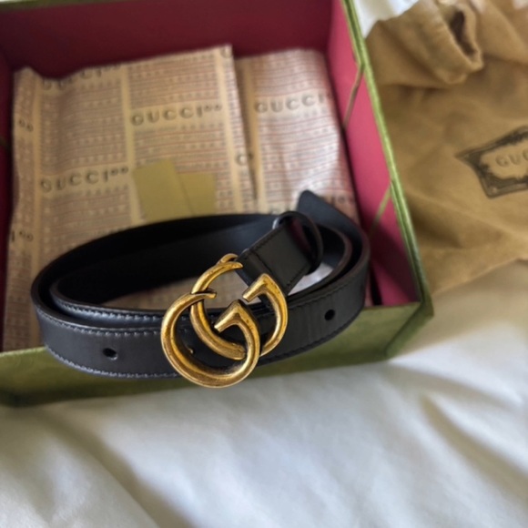 Gucci Black Belt with Gold GG Buckle - Picture 5 of 5